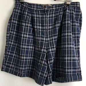 Marsh Landing 11 Blue plaid shorts
